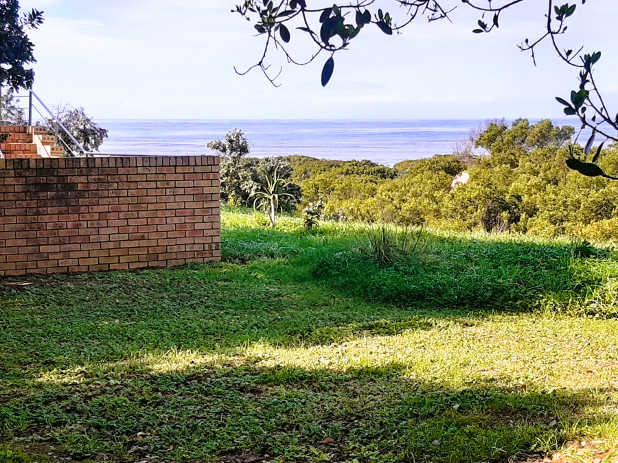 0 Bedroom Property for Sale in Paradise Beach Eastern Cape
